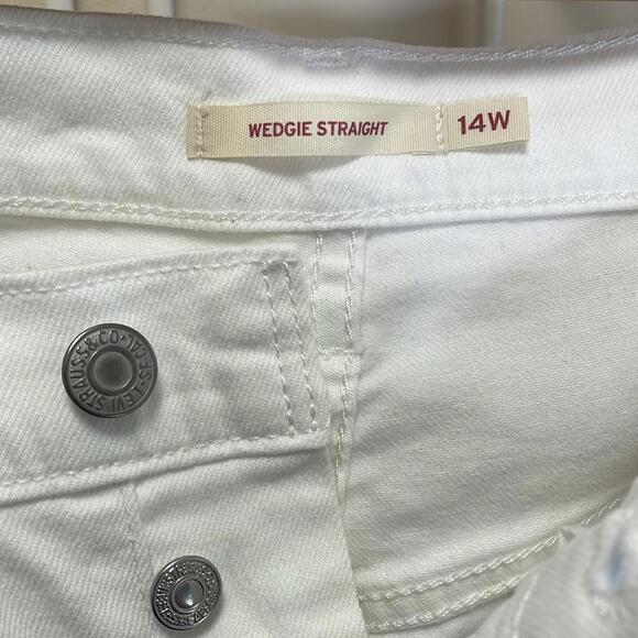 Levi's - Denim Wedgie Straight Jeans - White - 14W - Picture 4 of 13